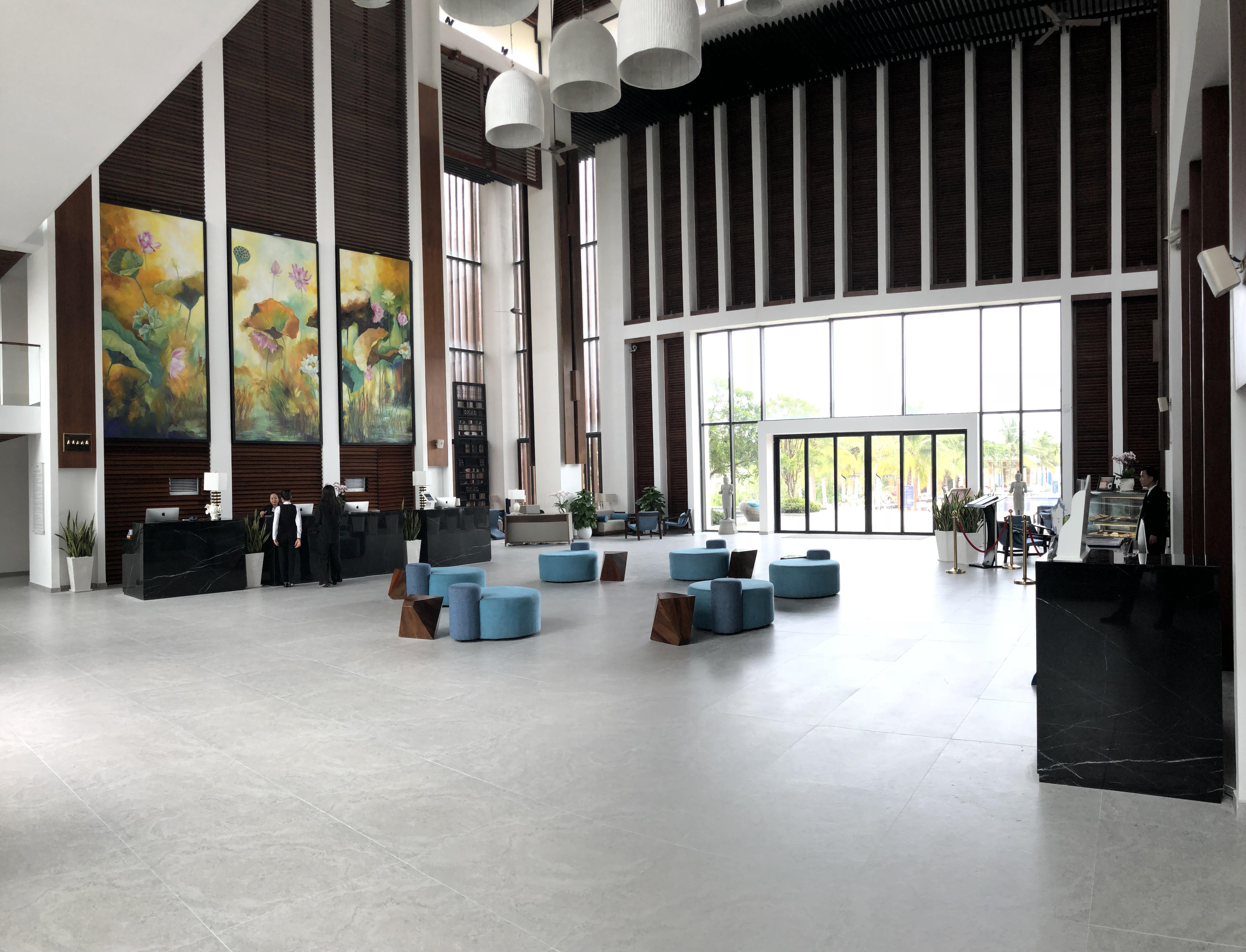 Sunrise Premium Resort & Spa Hoi An Exterior photo
